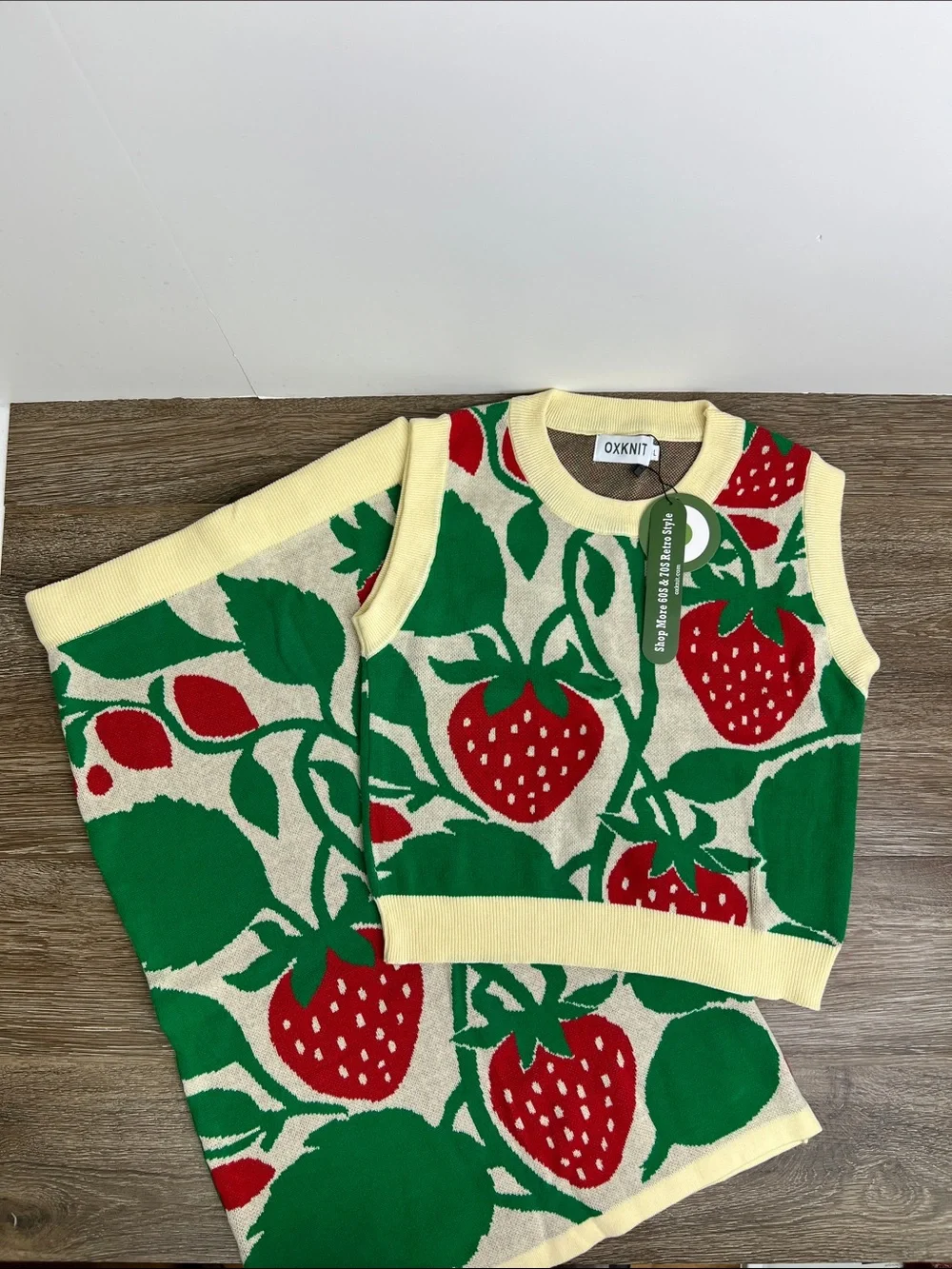 OXKNIT Retro Strawberry Knit Tank & Midi Skirt Set NWT Size Large